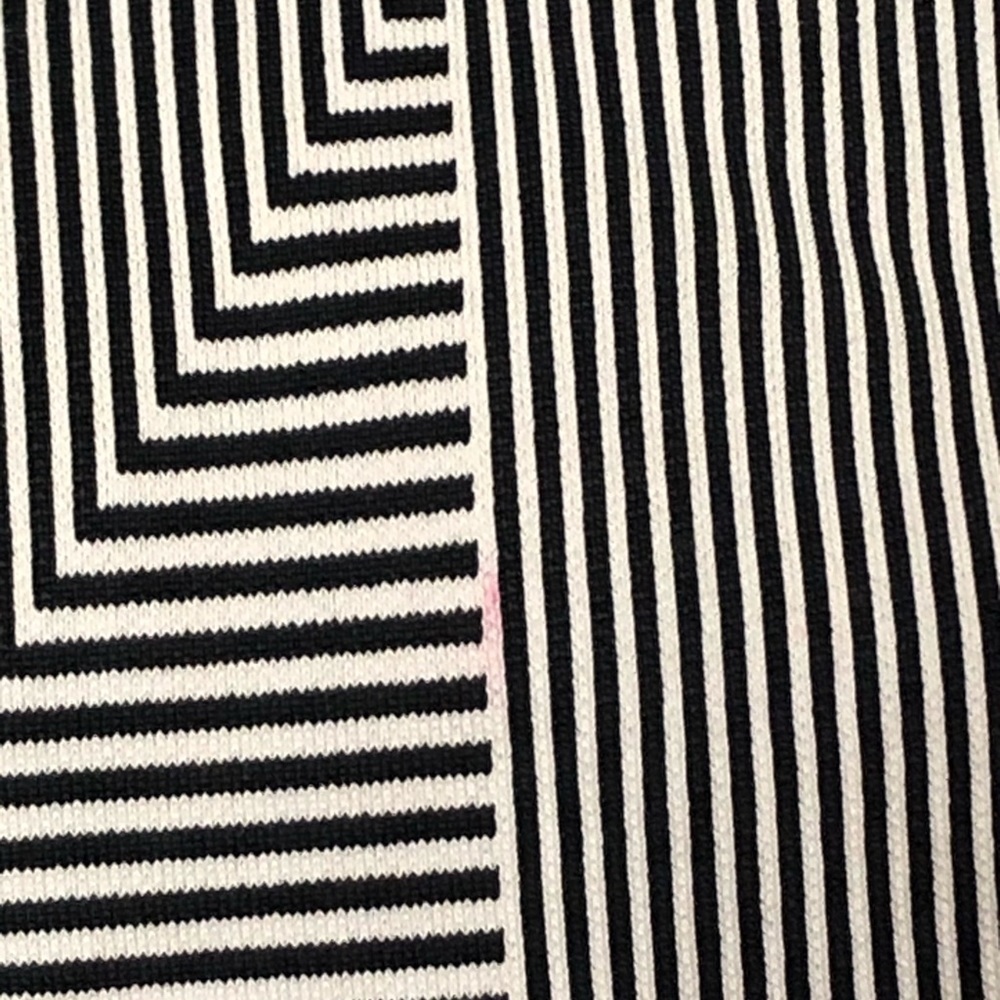 Bebe Bodycon Skirt - Picture 5 of 6